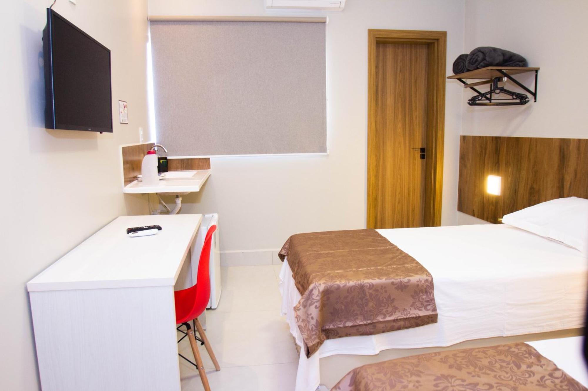 Fiori Suites Goiânia Habitación foto